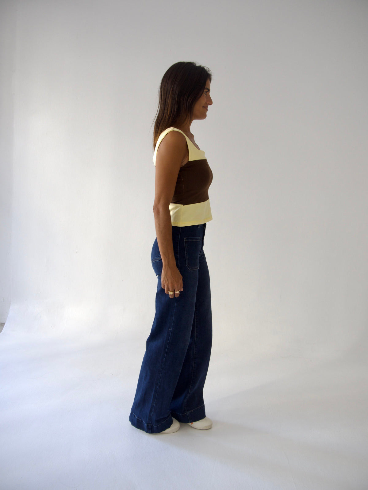 Top Mila Marrón y Amarillo
