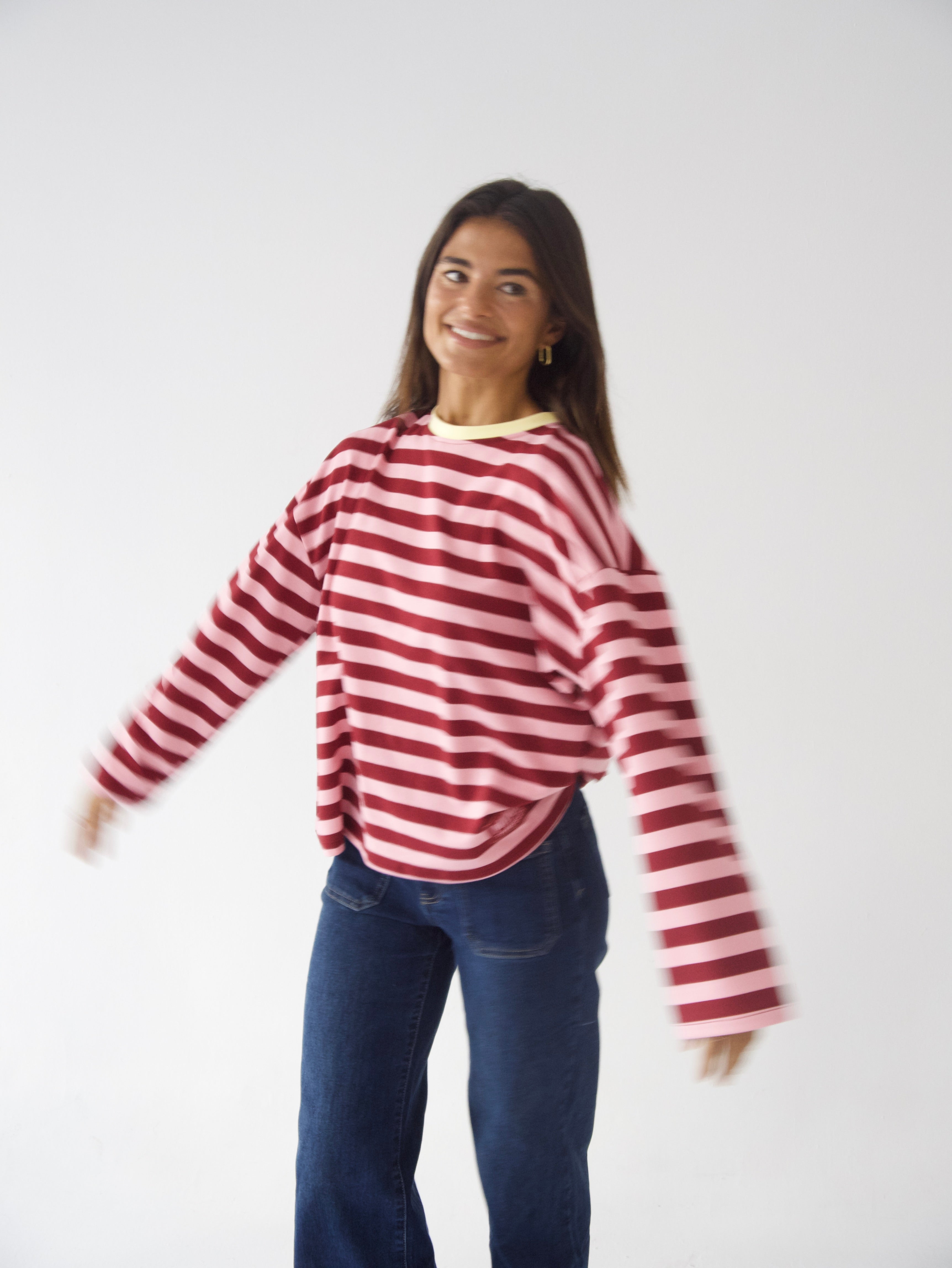 Camiseta Núria Burgundy y Rosa