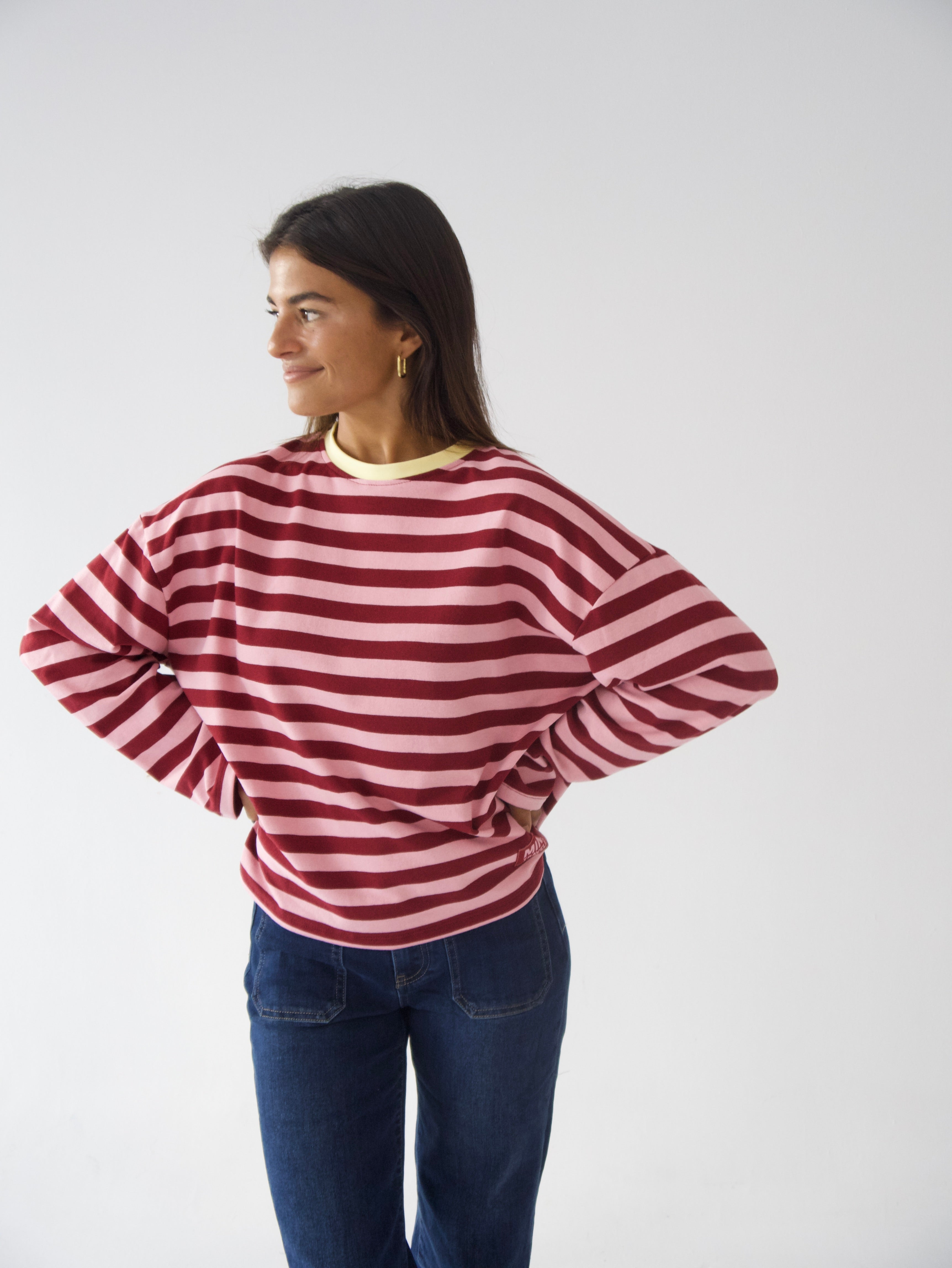Camiseta Núria Burgundy y Rosa