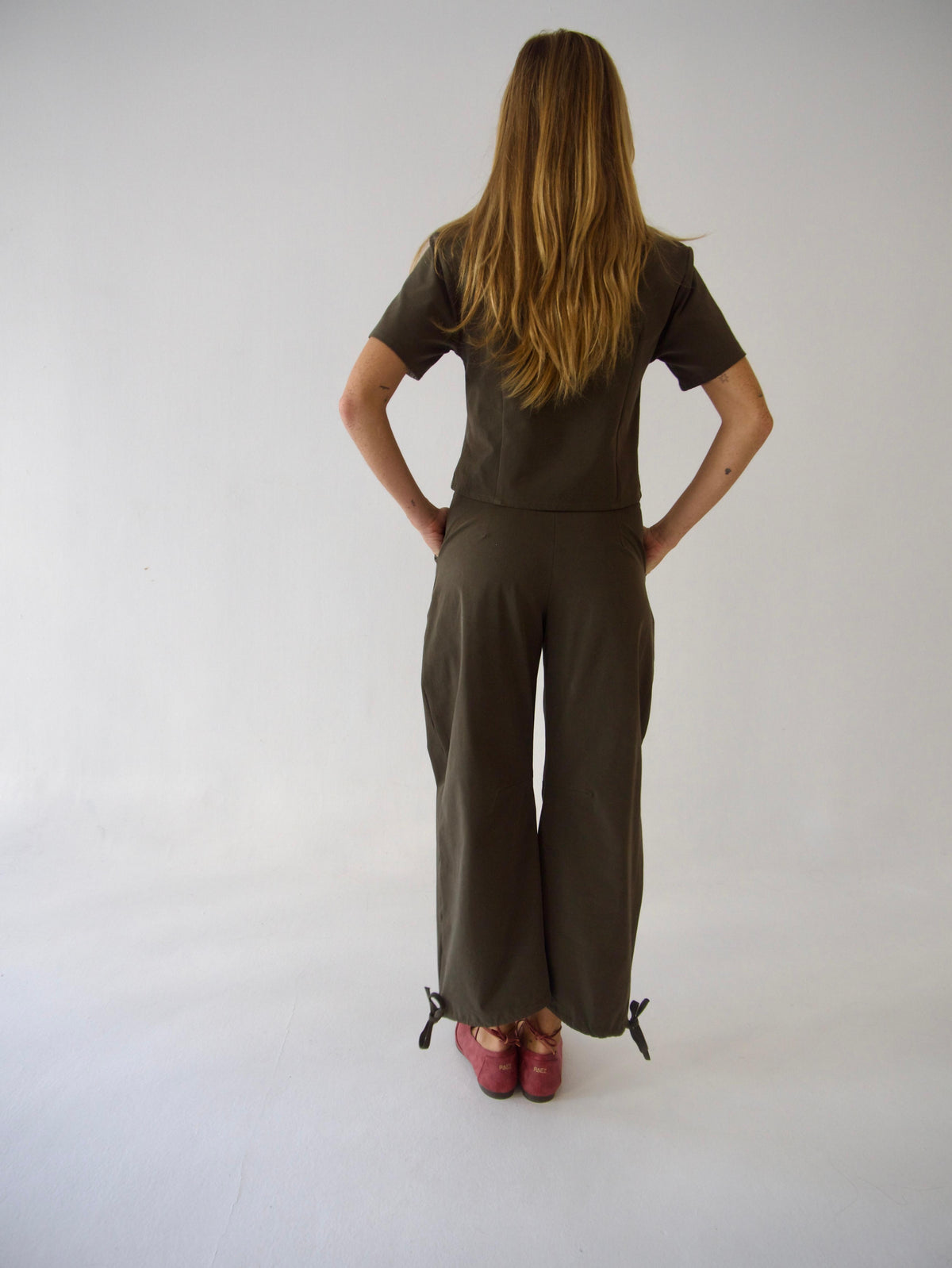 Top Carlota Kaki