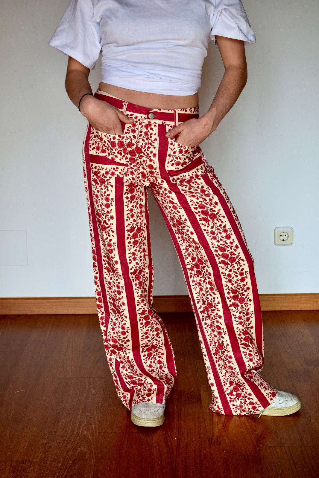 Jeans Valeria Flores Rojo