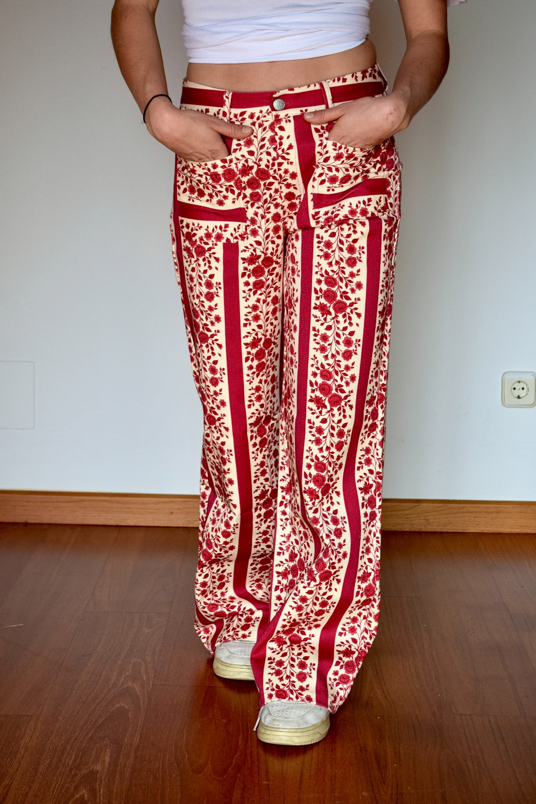 Jeans Valeria Flores Rojo