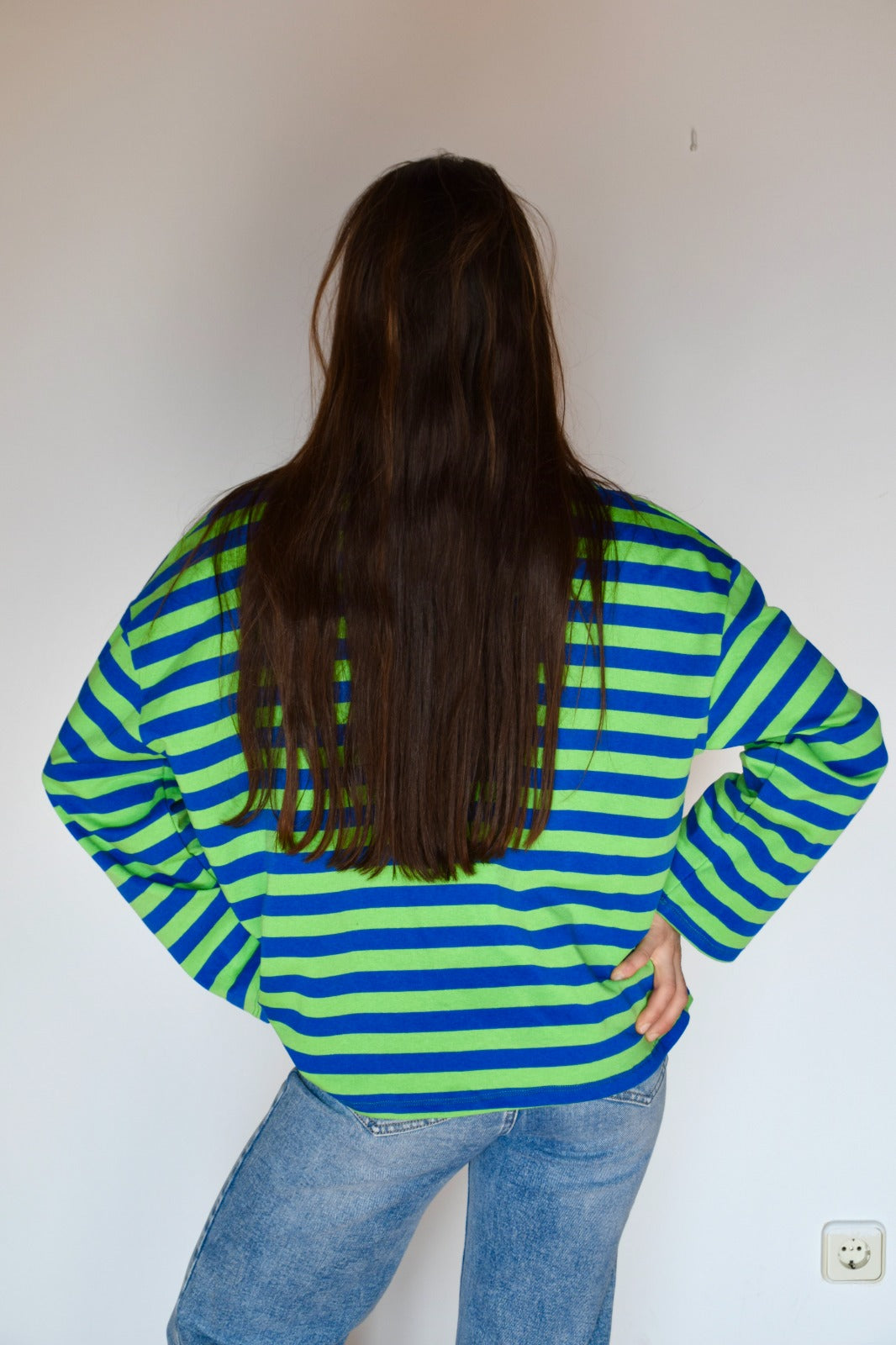 Camiseta Núria Verde y Marino