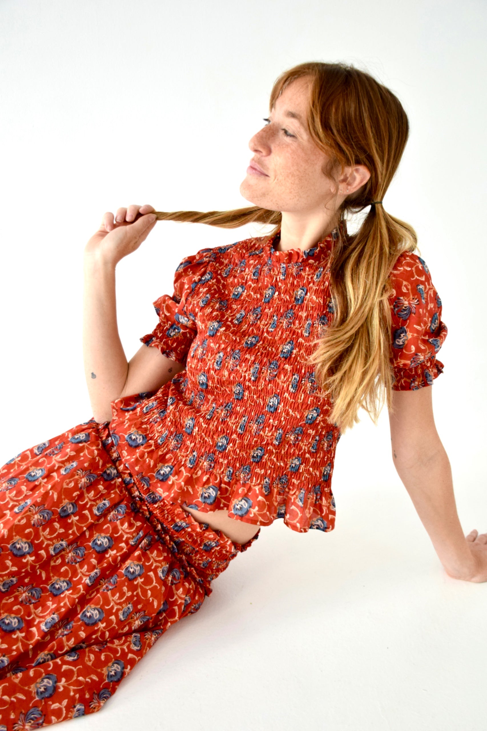 Top Bruna Lirio Rojo