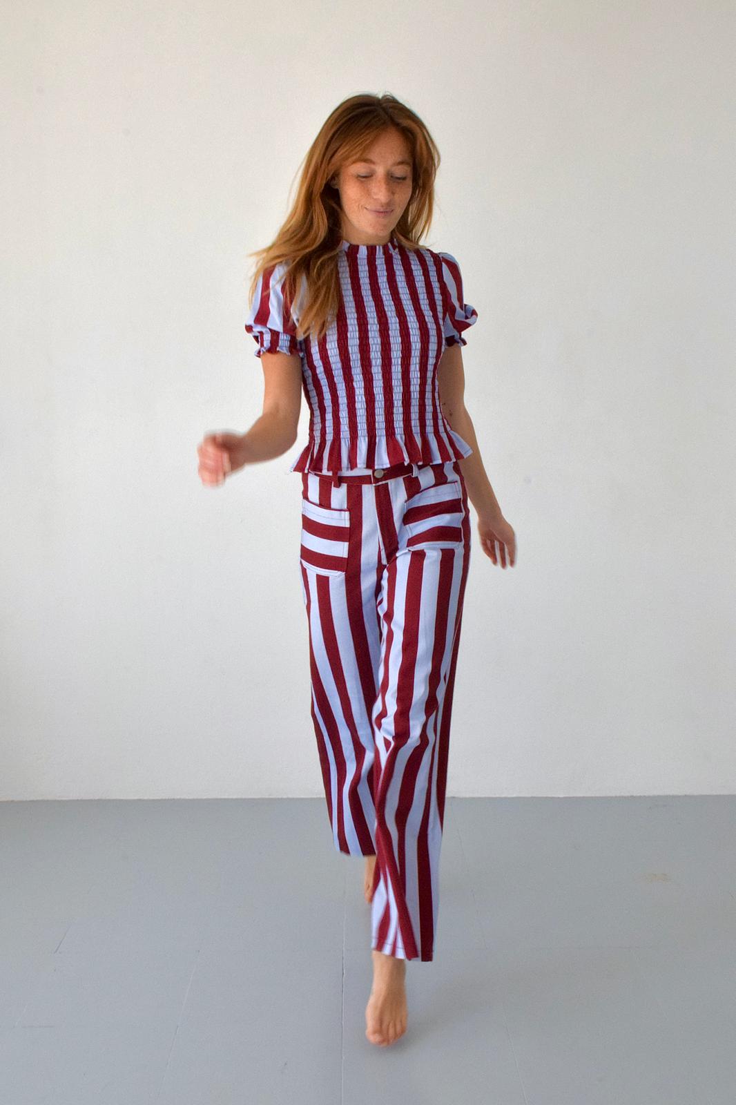 Blusa Chía Rayas Burgundy y Celeste Manga Corta