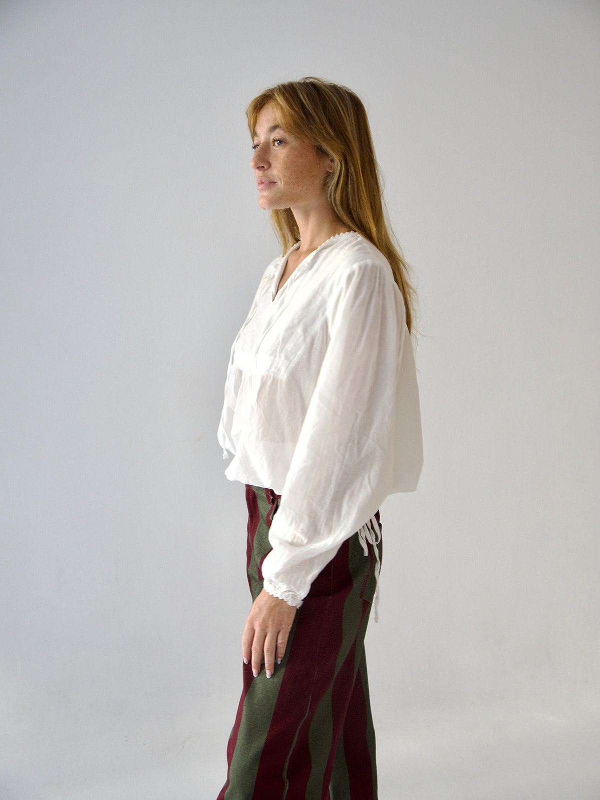Blusa Violeta Blanca