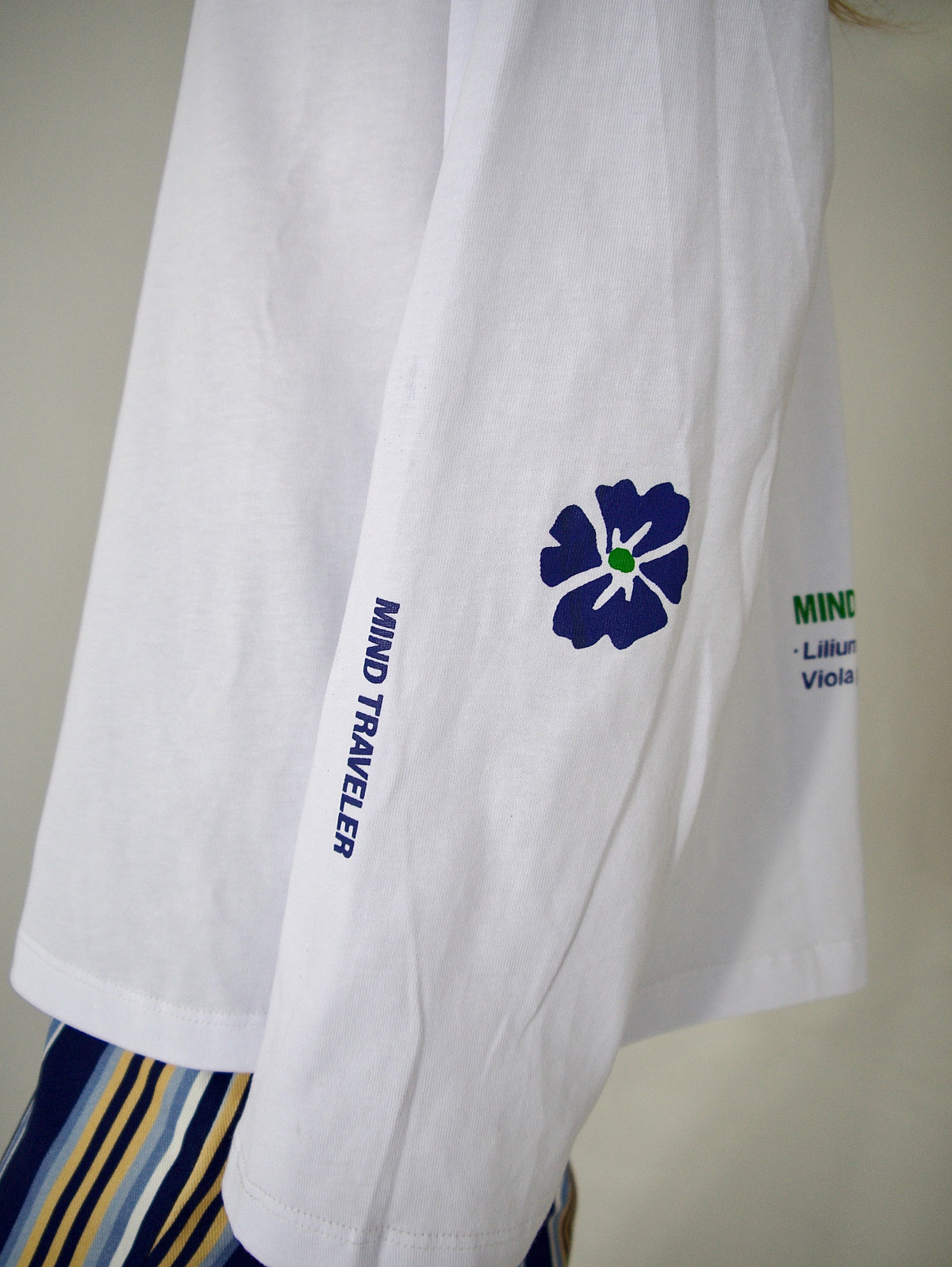 Camiseta Pyrenees Flower Manga Larga