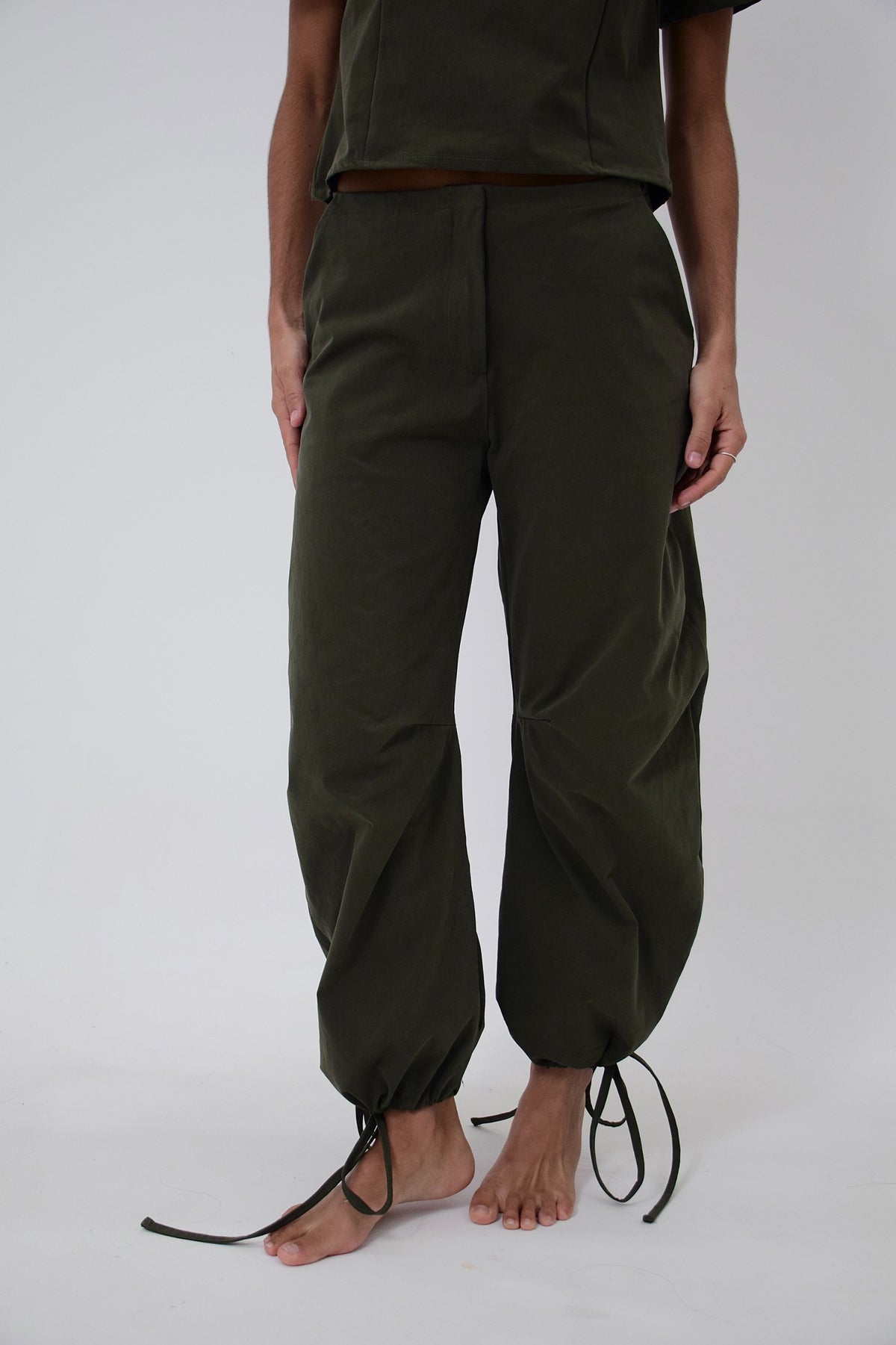 Pantalón Carlota Kaki
