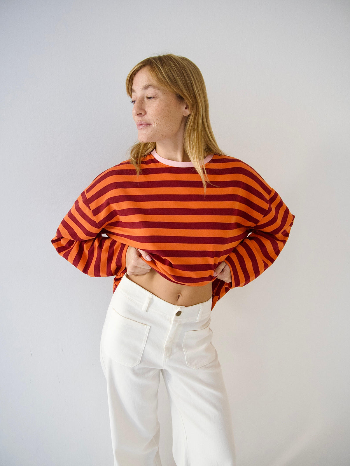 Camiseta Núria Naranja Burgundy
