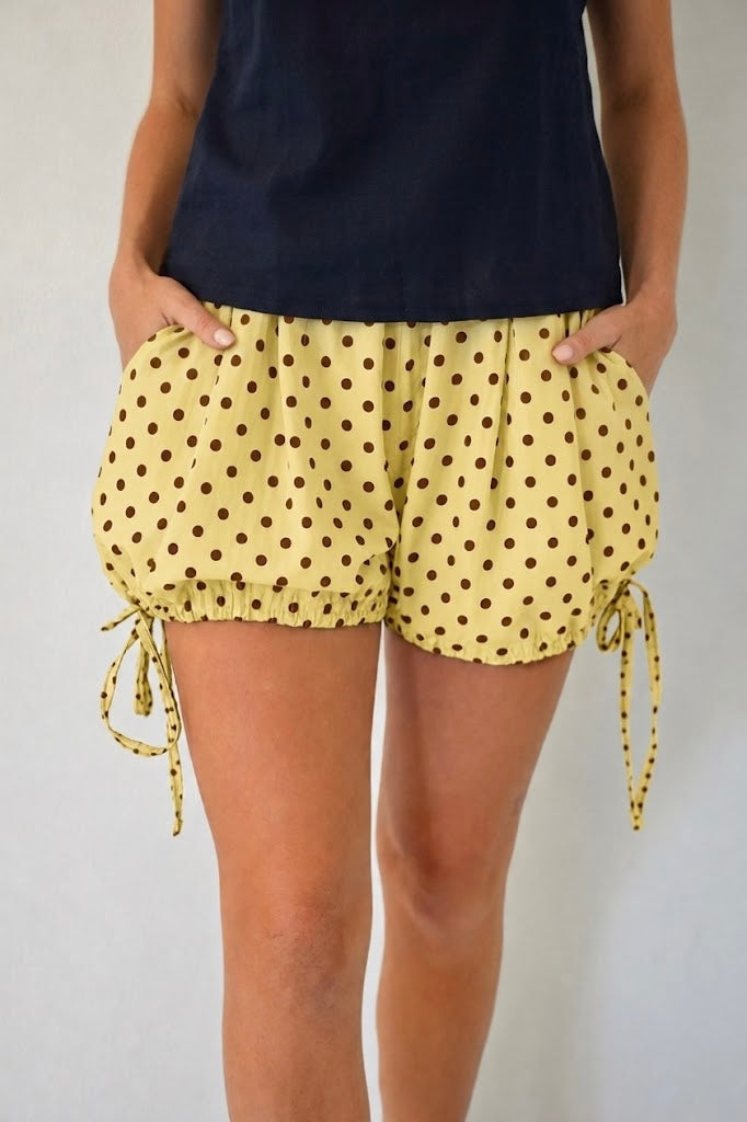 Short Cora Topos Amarillo