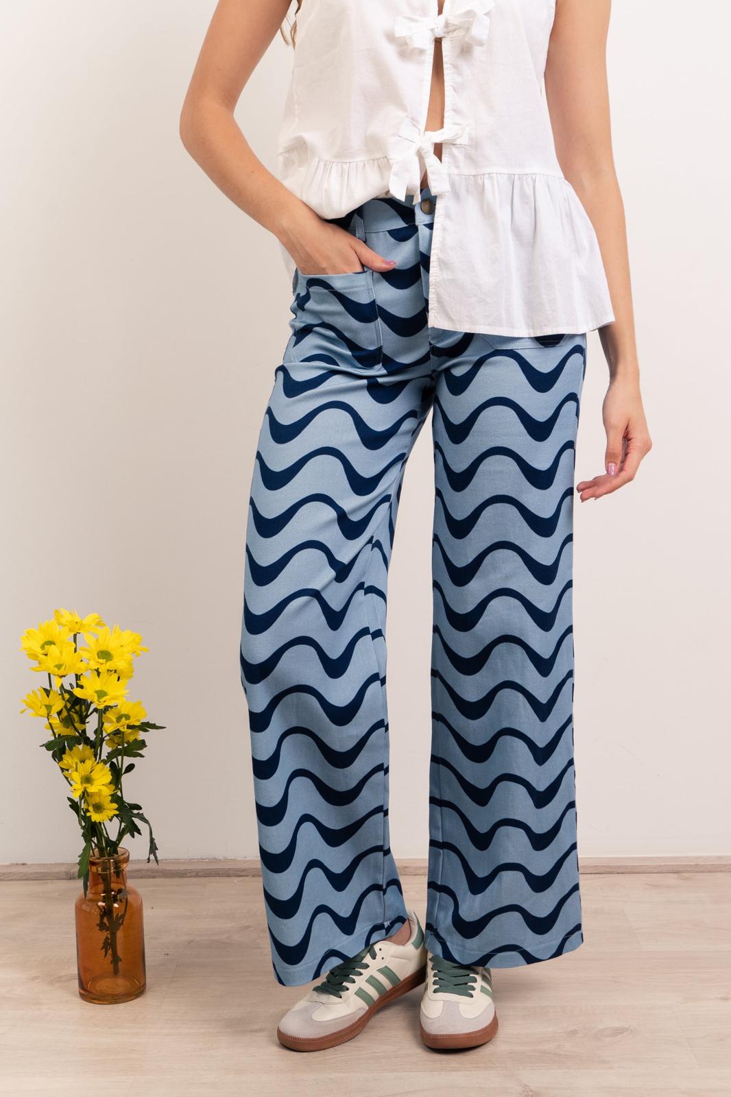 Valeria Waves Blue Jeans