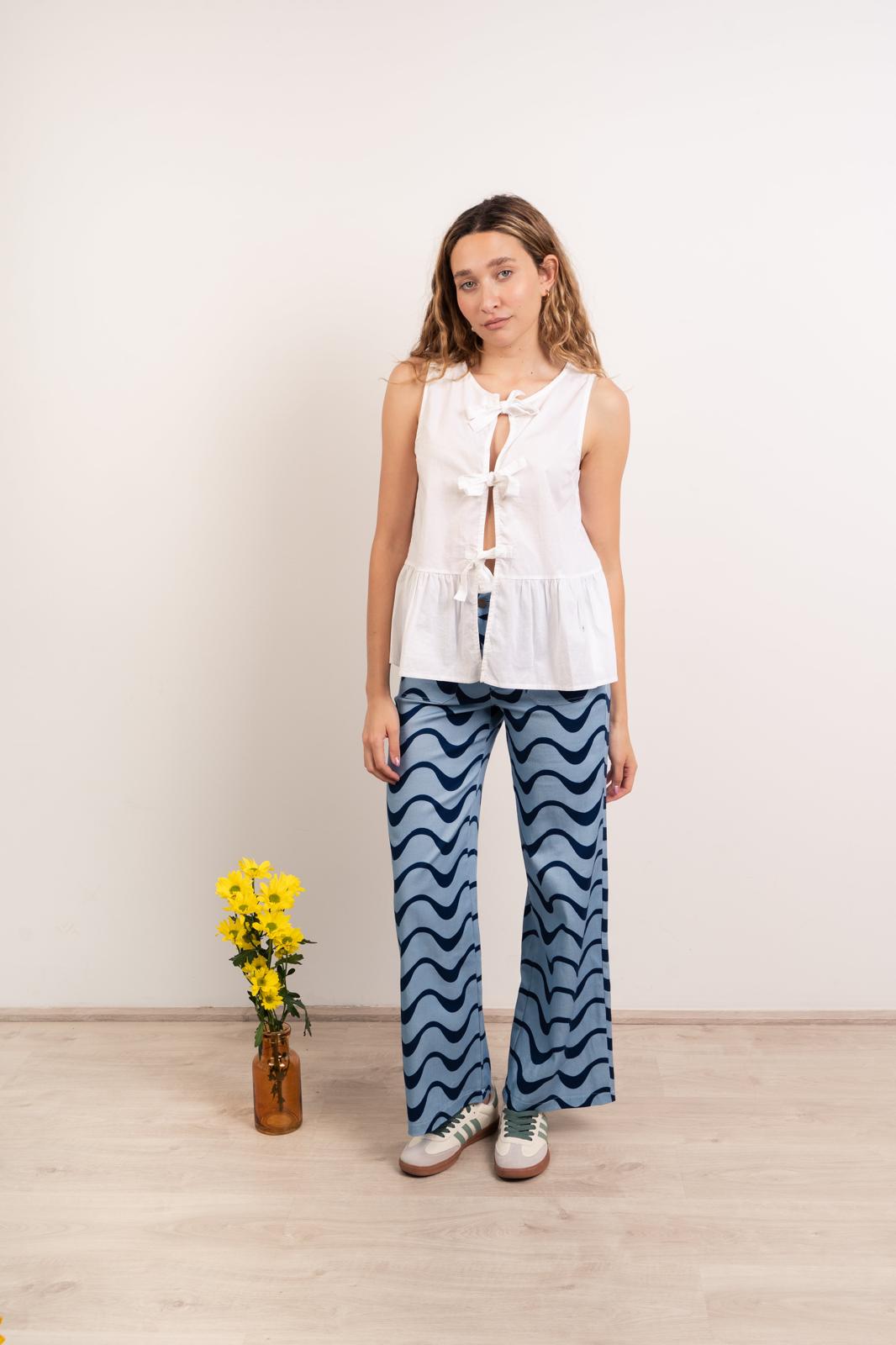Valeria Waves Blue Jeans