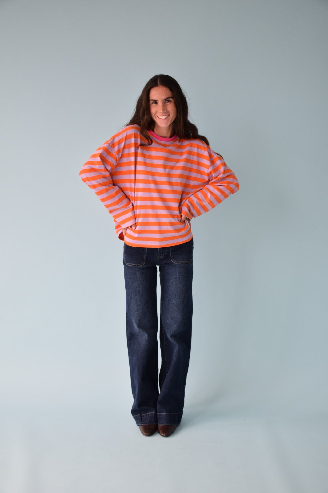 Núria Lavender and Orange T-shirt