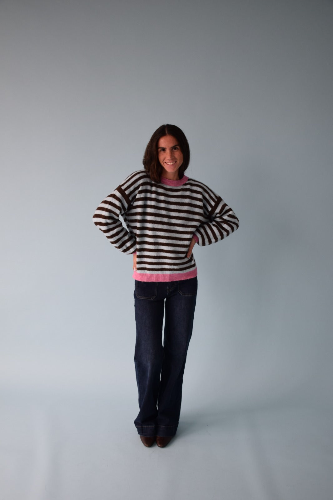 Pia Brown and Blue Jersey