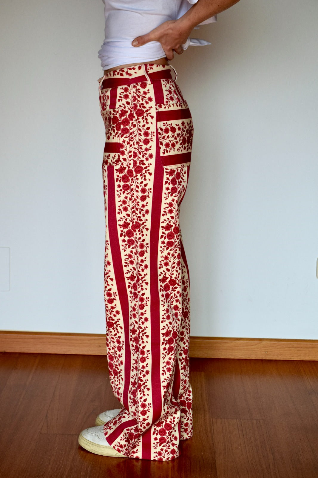 Jeans Valeria Flores Rojo