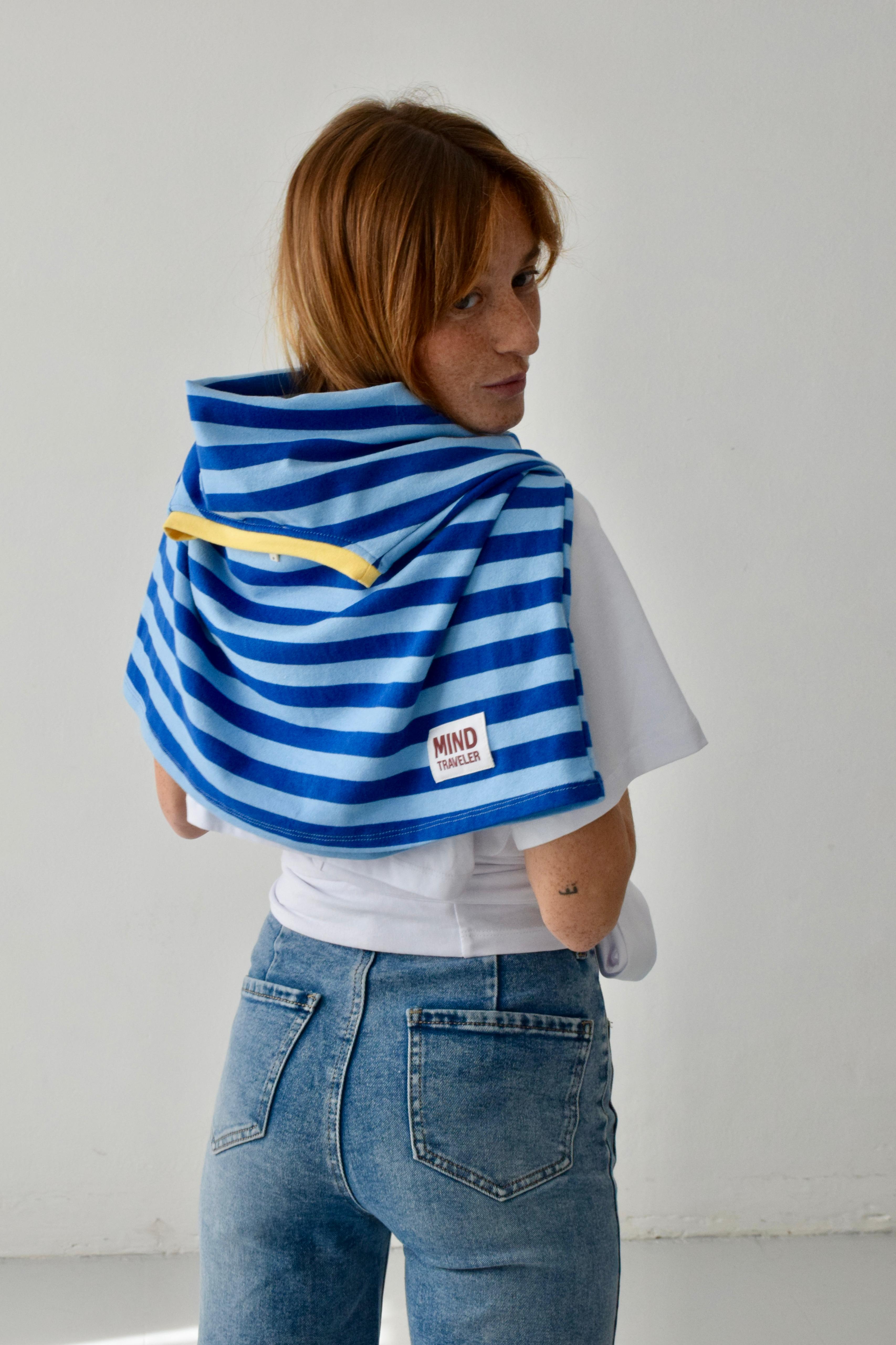 Núria Blue and Yellow T-shirt