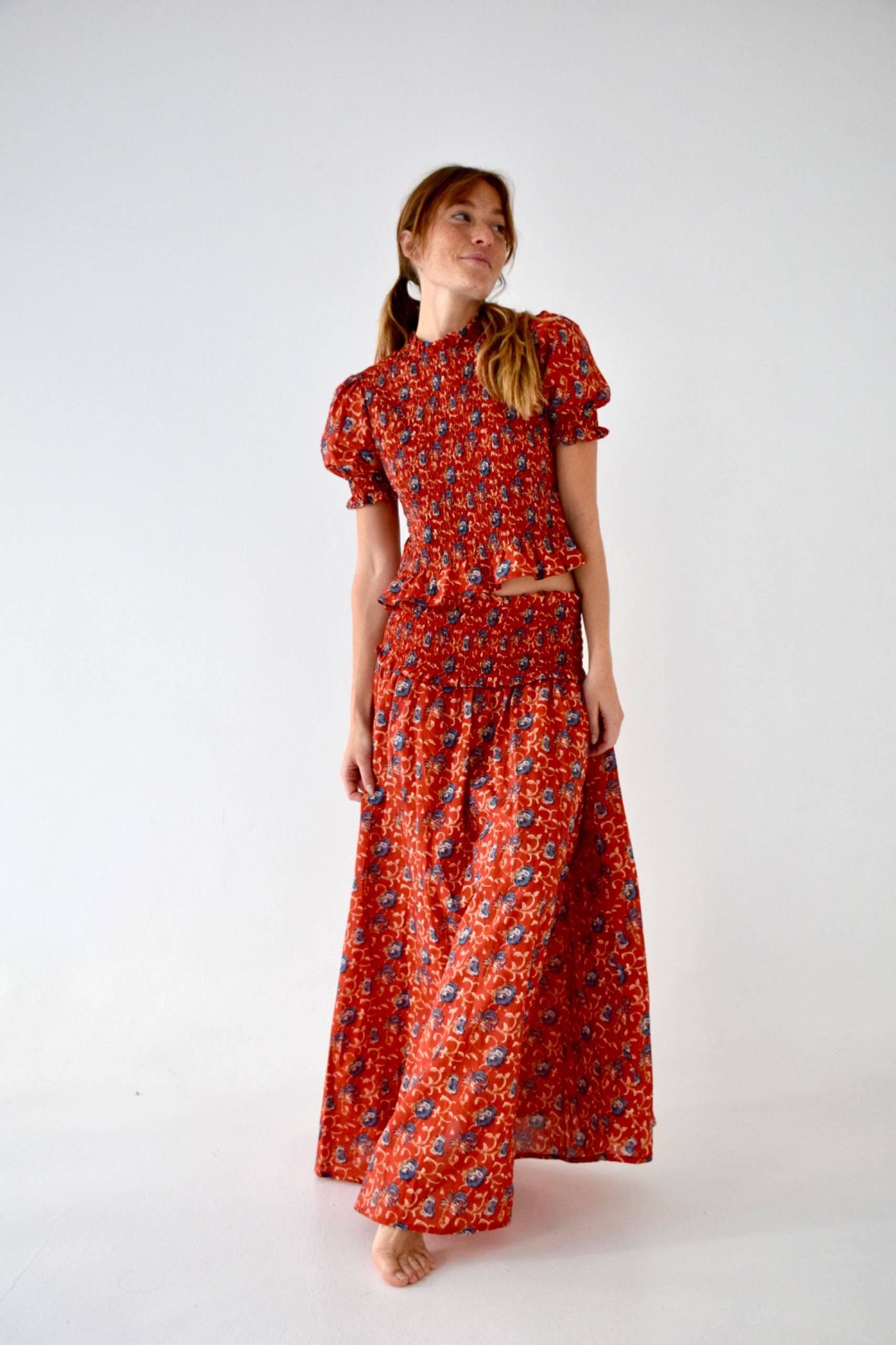 Top Bruna Lirio Rojo