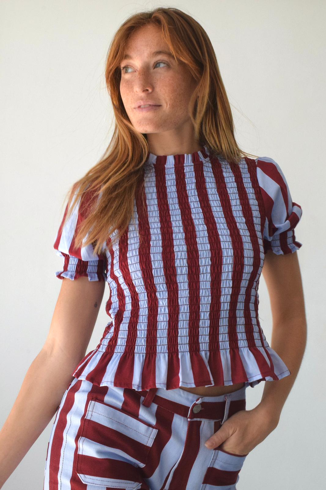 Blusa Chía Rayas Burgundy y Celeste Manga Corta