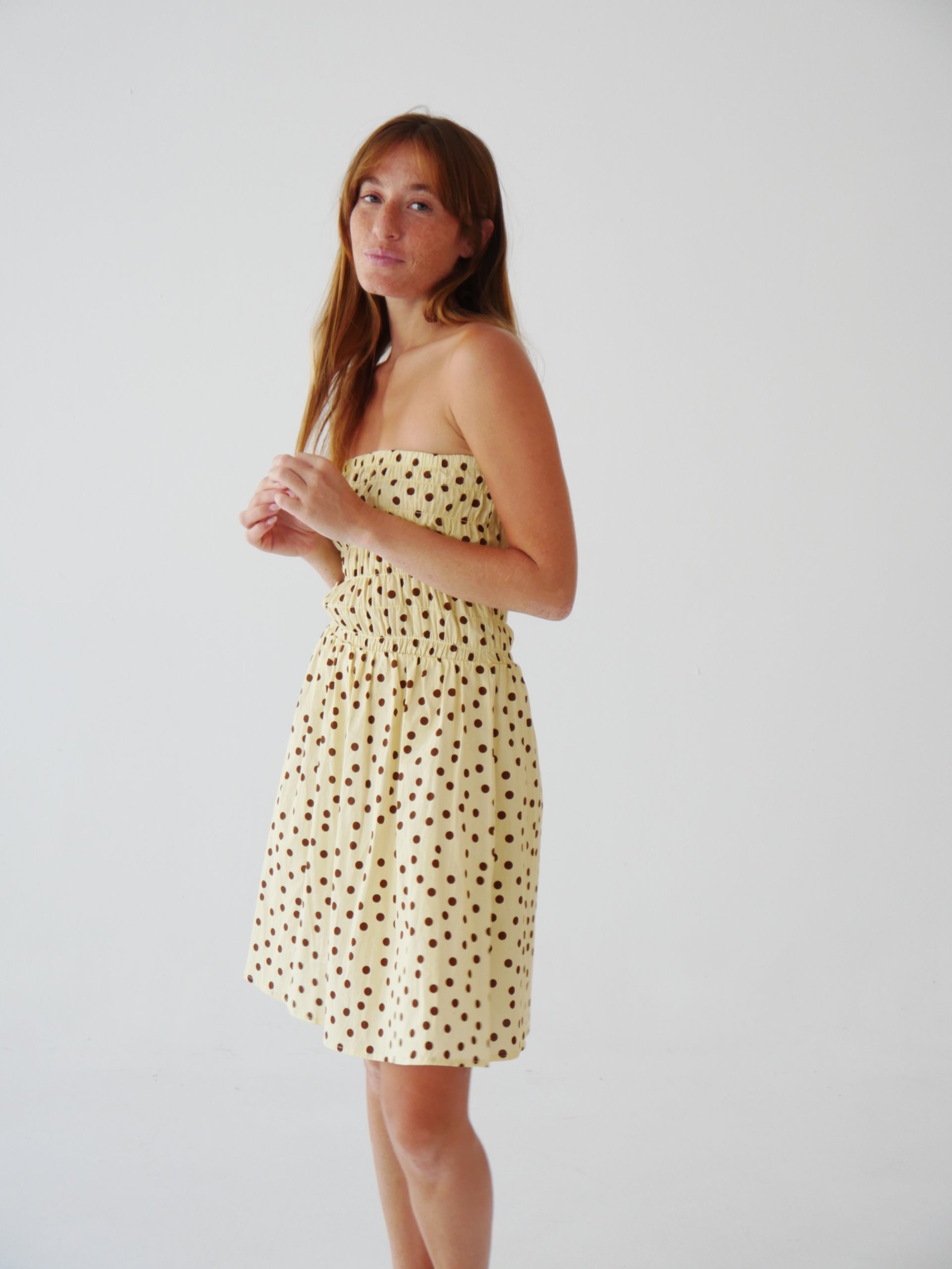 Vestido Emily Topos Amarillo Corto