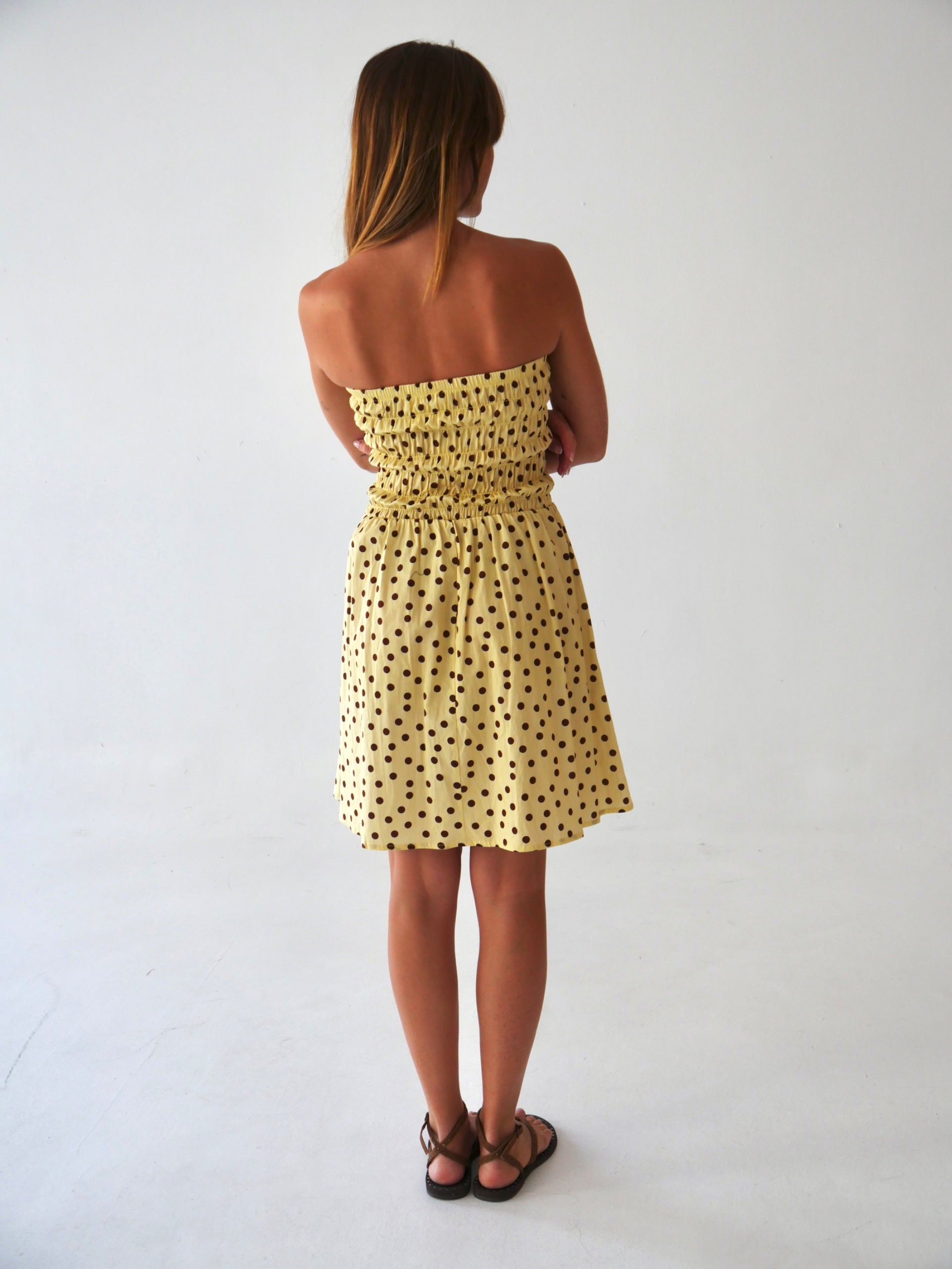 Vestido Emily Topos Amarillo Corto