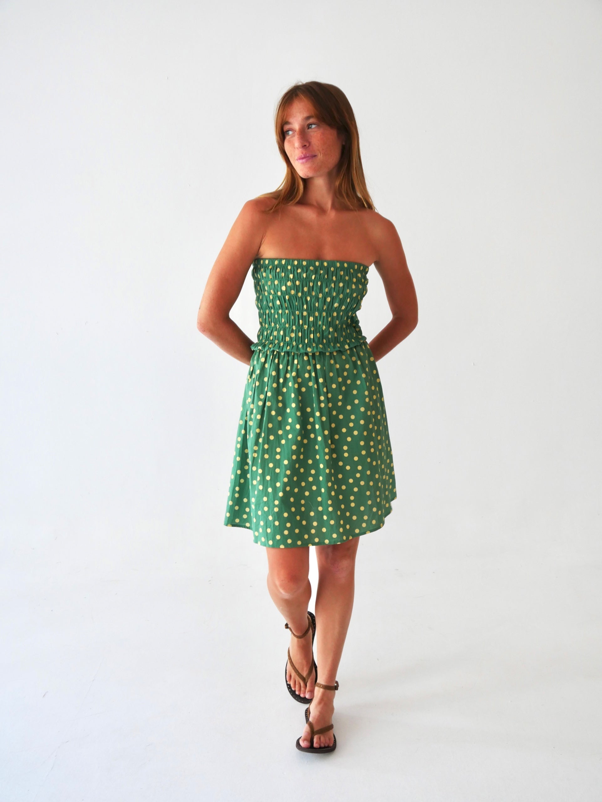 Vestido Emily Topos Verde Corto