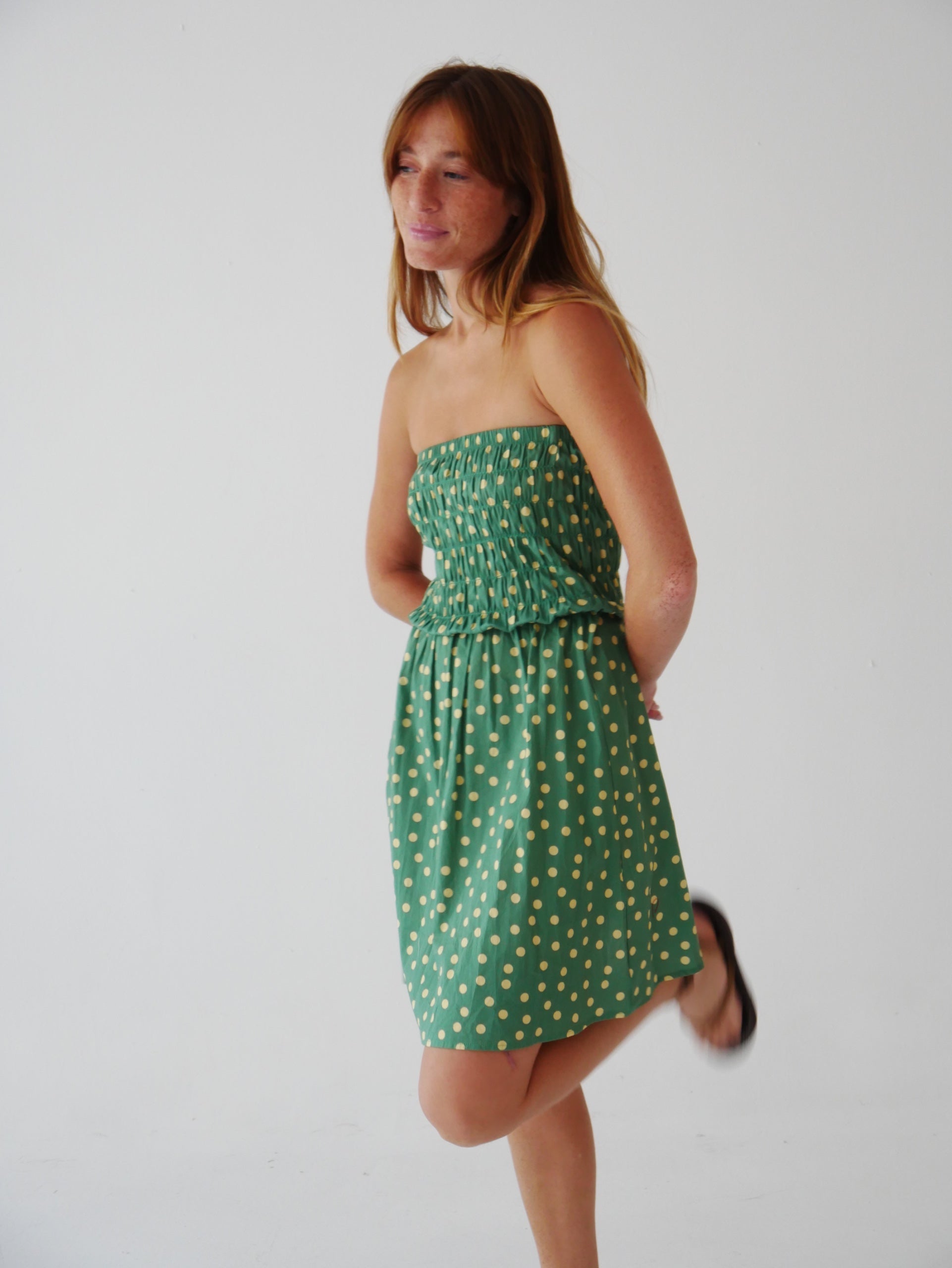 Vestido Emily Topos Verde Corto