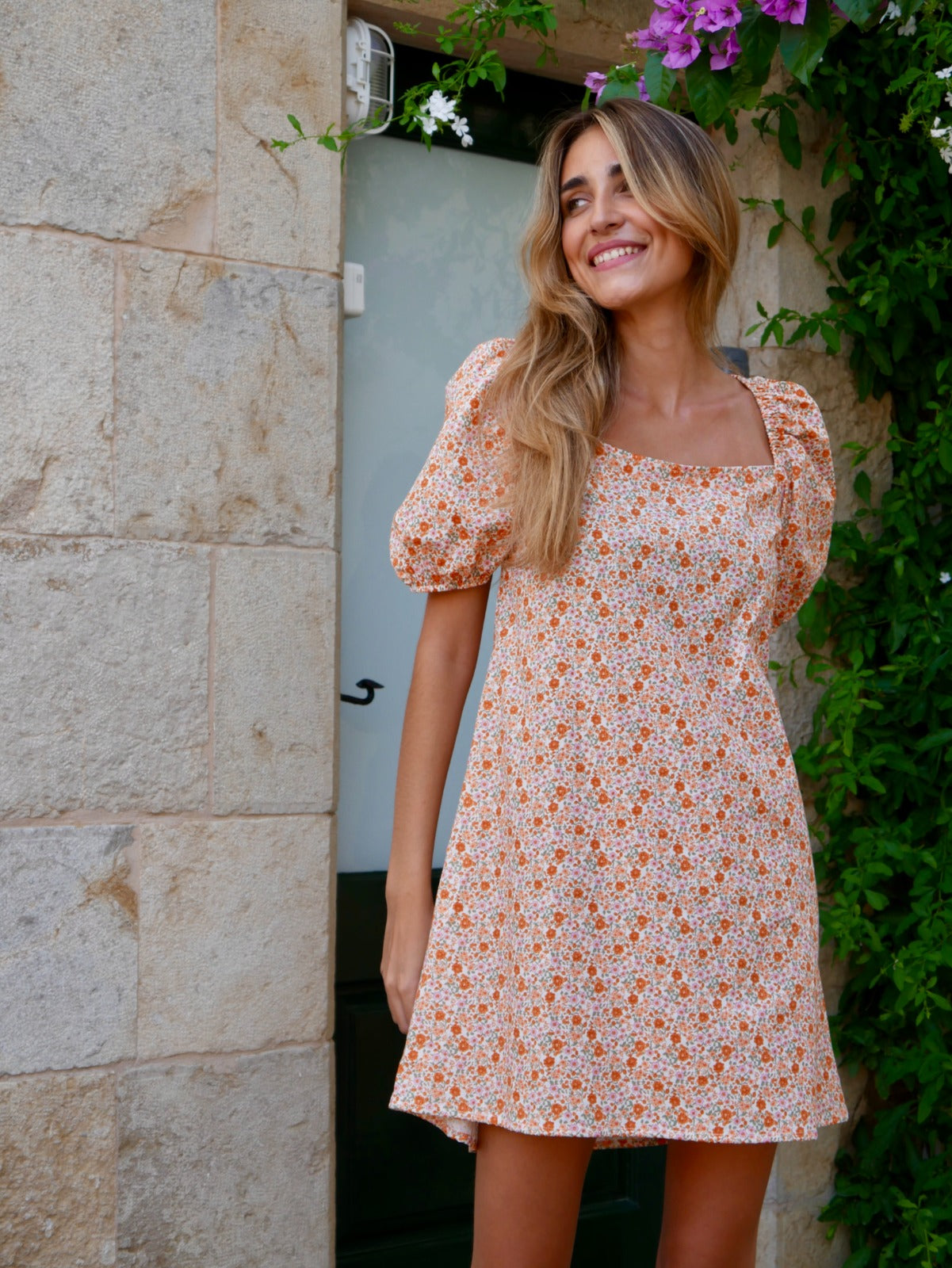 Vestido Bruna Flores Naranja