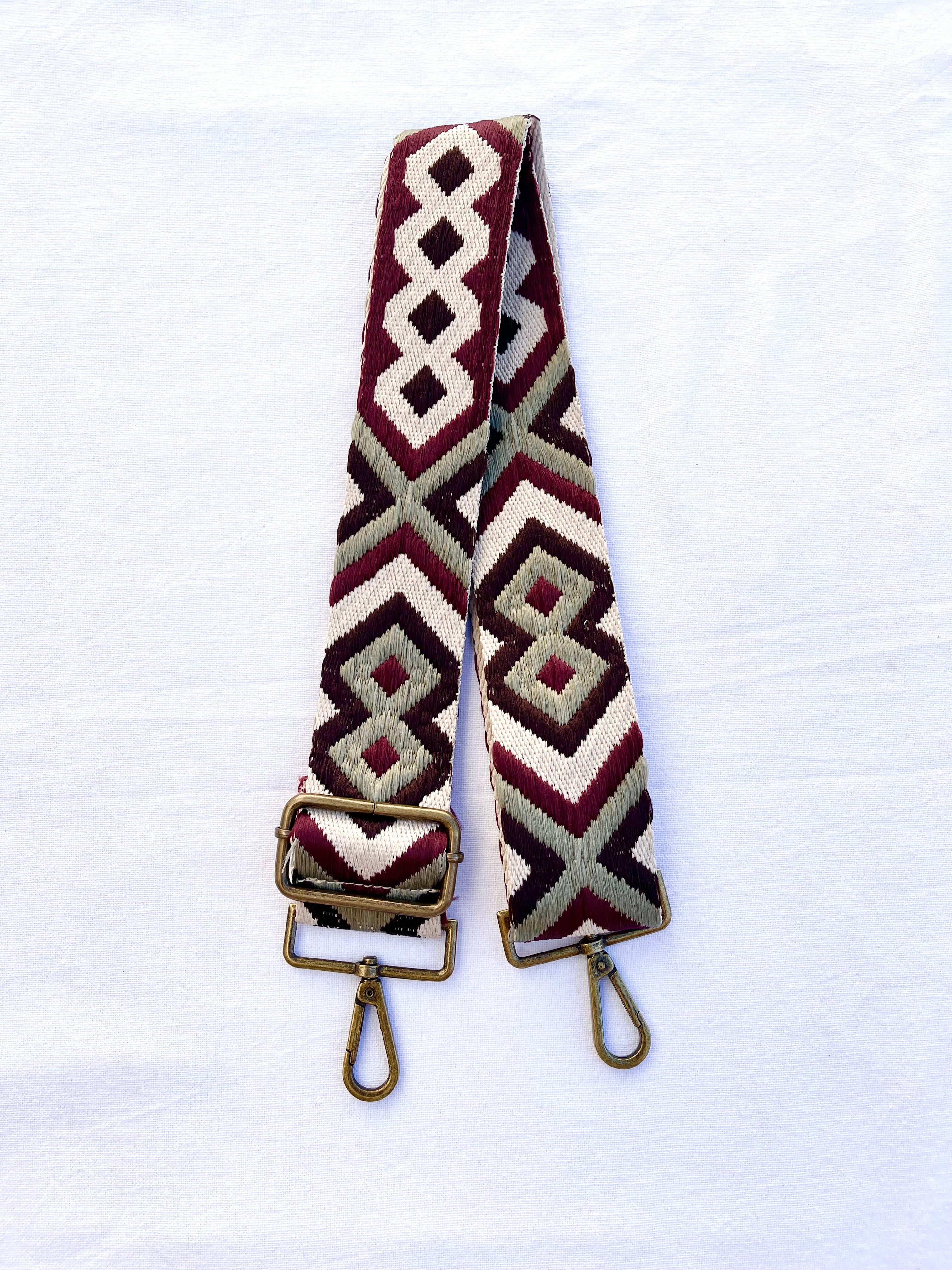 Papua Burgundy Strap