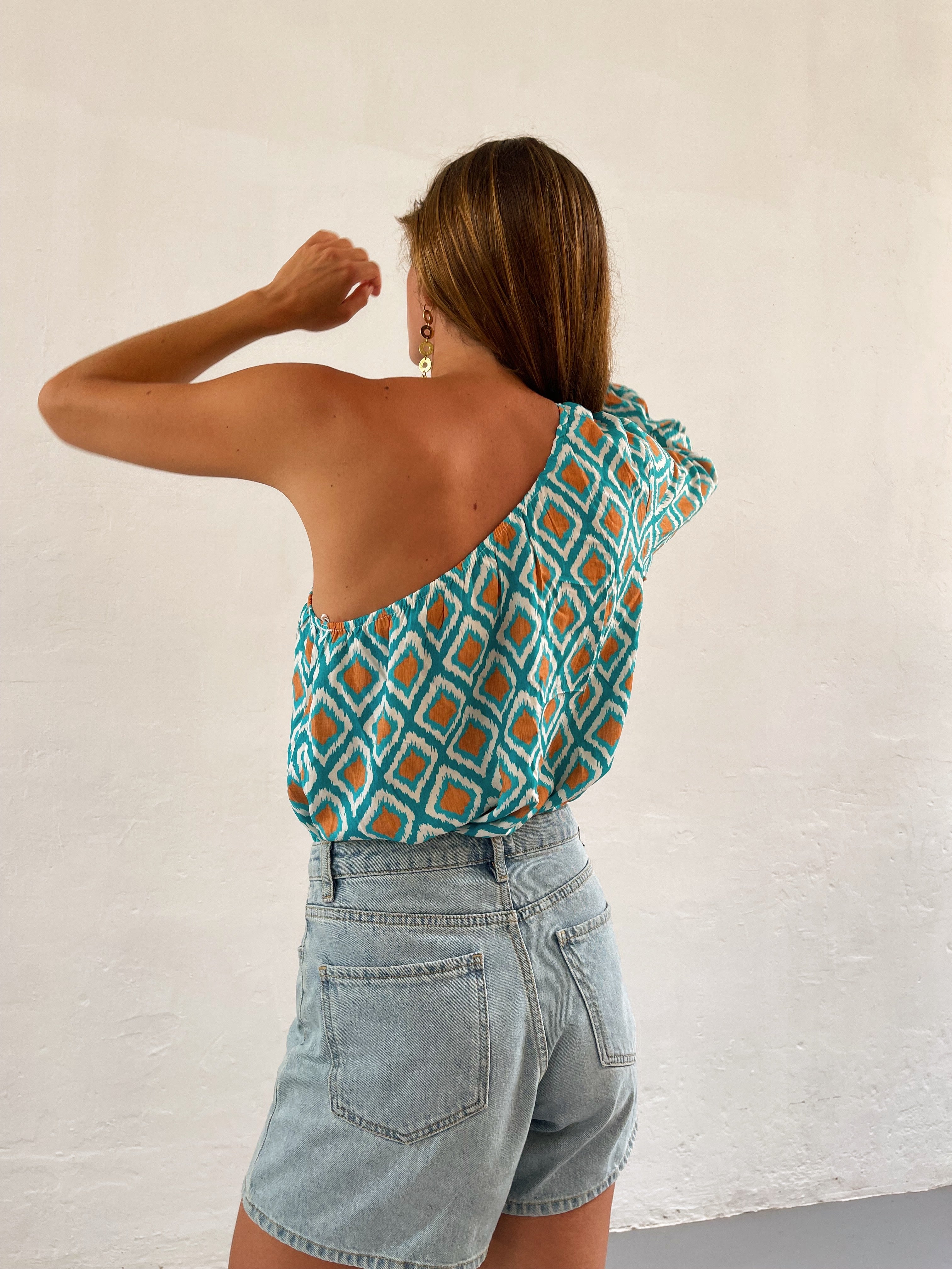 Rhombus Print Turquoise Top